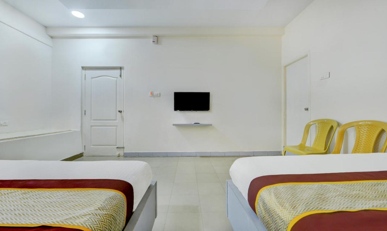 Hotel Sal Inn - Near Airport เชนไน ภายนอก รูปภาพ