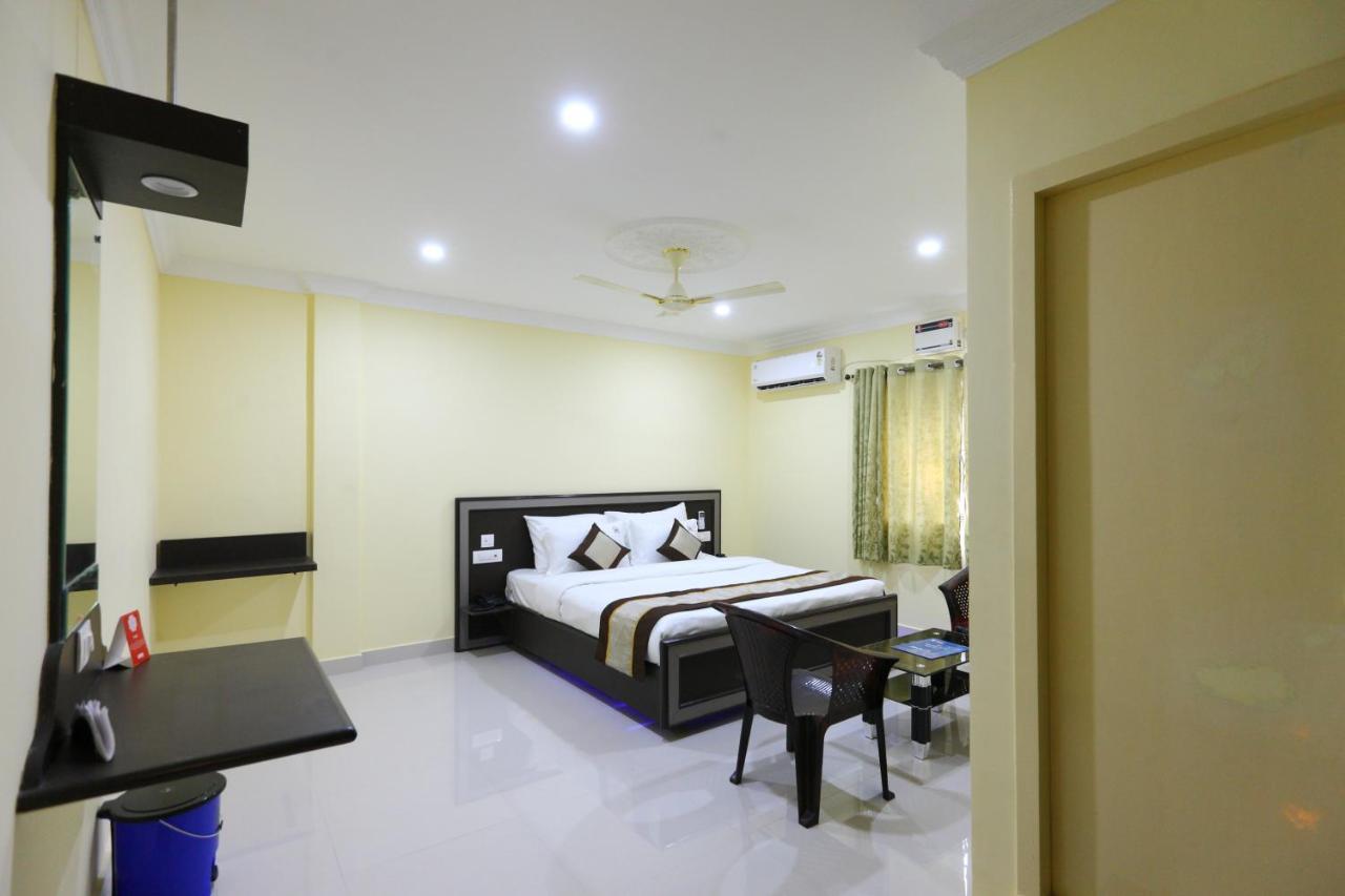 Hotel Sal Inn - Near Airport เชนไน ภายนอก รูปภาพ