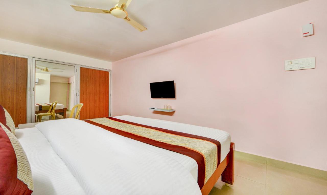 Hotel Sal Inn - Near Airport เชนไน ภายนอก รูปภาพ
